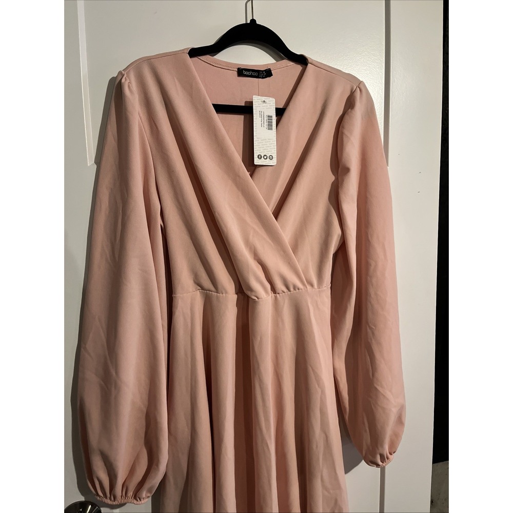 NWT Boohoo Plus Belted Wrap Skater Dress Blush Pink Size 16 Long Sleeve